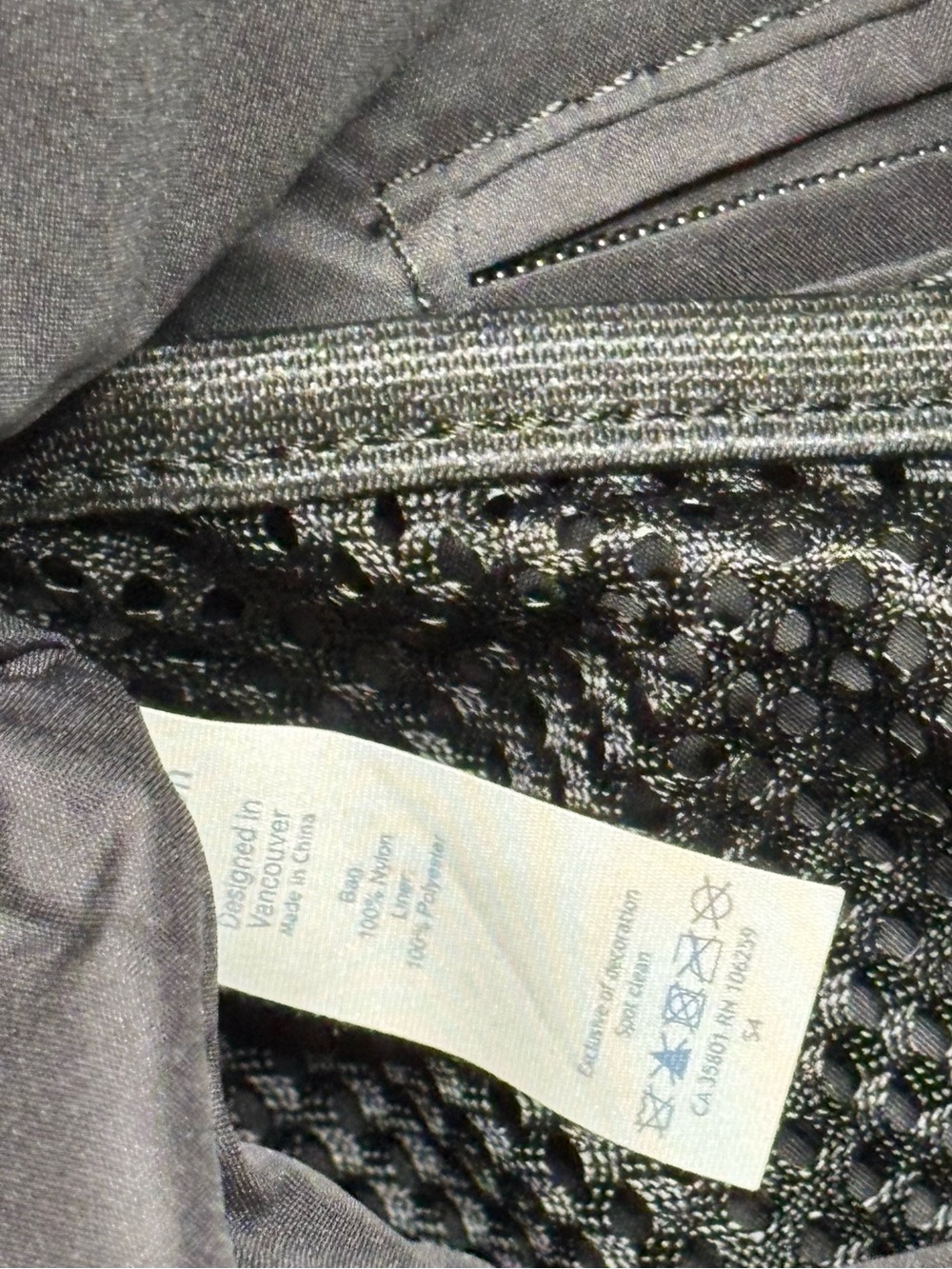 Lululemon Festival Bag II *5L - Picture 3 of 6